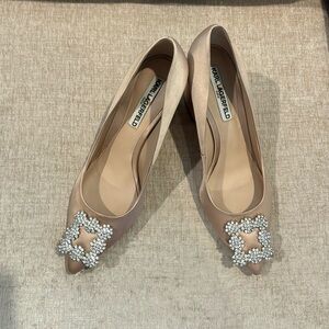 EUC Karl Lagerfeld size 9, 3 inch heel